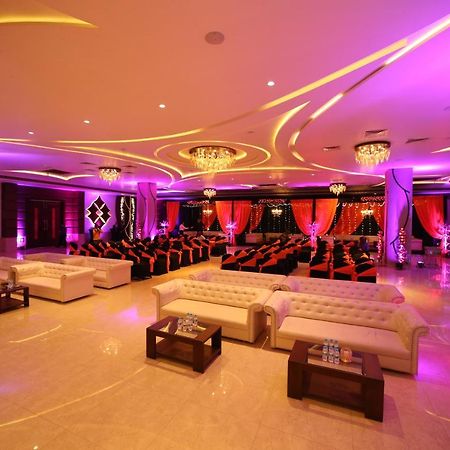 Hotel Prince Viraj Jabalpur Exteriör bild
