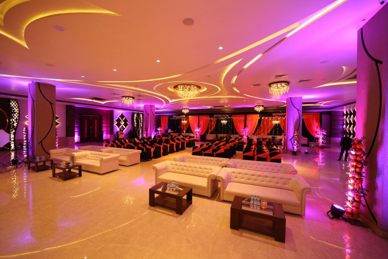 Hotel Prince Viraj Jabalpur Exteriör bild