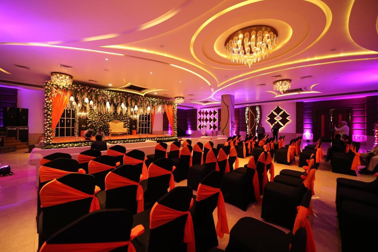Hotel Prince Viraj Jabalpur Exteriör bild